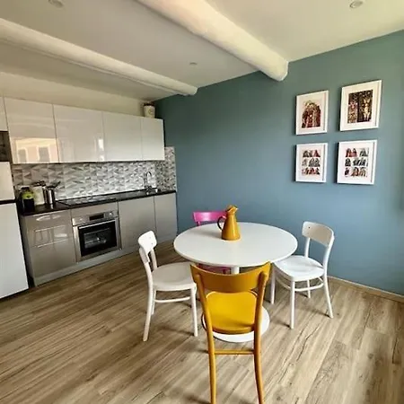 Harbour House Citra 010025-lt-3472 Apartamento Génova
